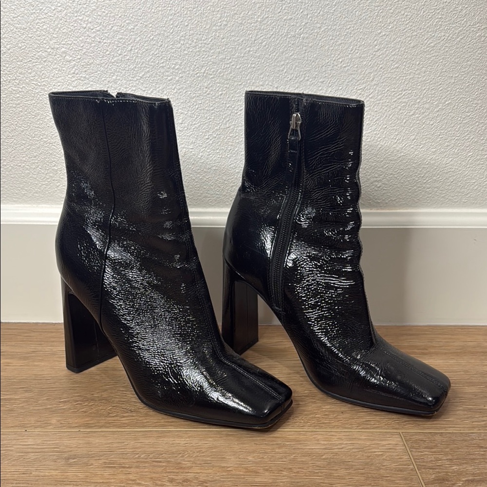 Topshop Black Ankle Booties with Block Heel
